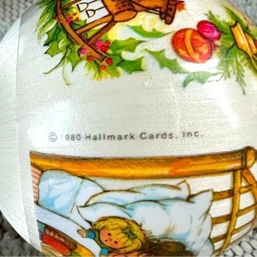 💚 Vintage Hallmark satin spun ball grand daughter ornaments